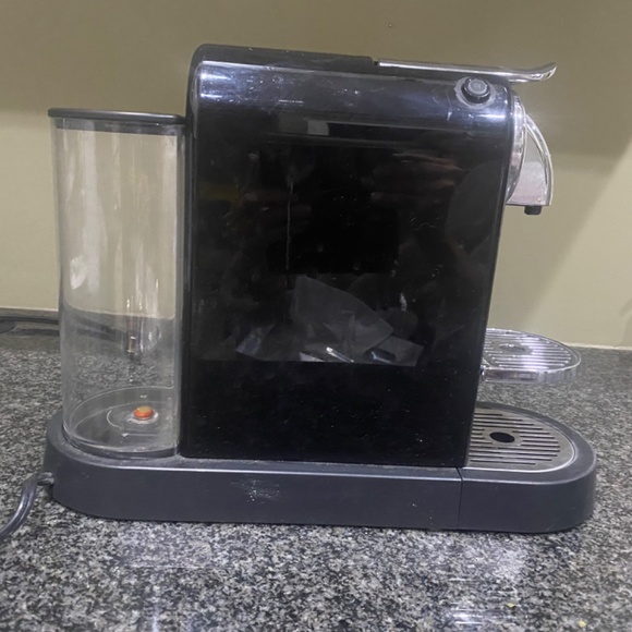 Nespresso Citiz! - Picture 3 of 3